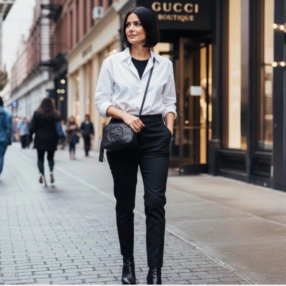 AUTHENTIC GUCCI SOHO DISCO SMALL BLACK LEATHER CROSSBODY BAG “GG” LOGO - Picture 7 of 7